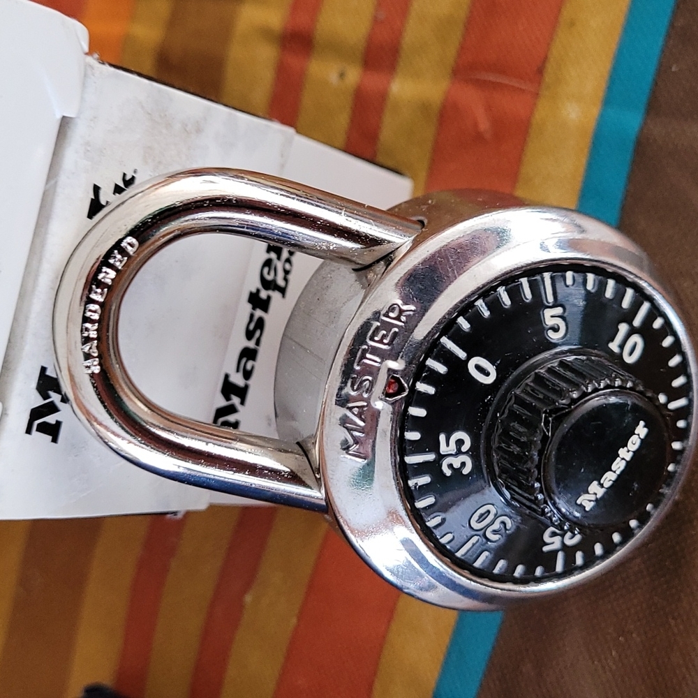 NIB Masterlock Combination Pad Lock